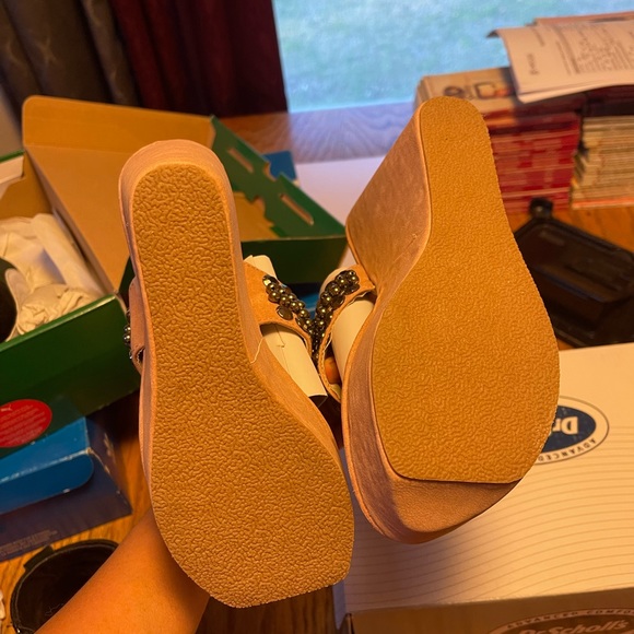 4 inches High Heels Sandals - Picture 2 of 5